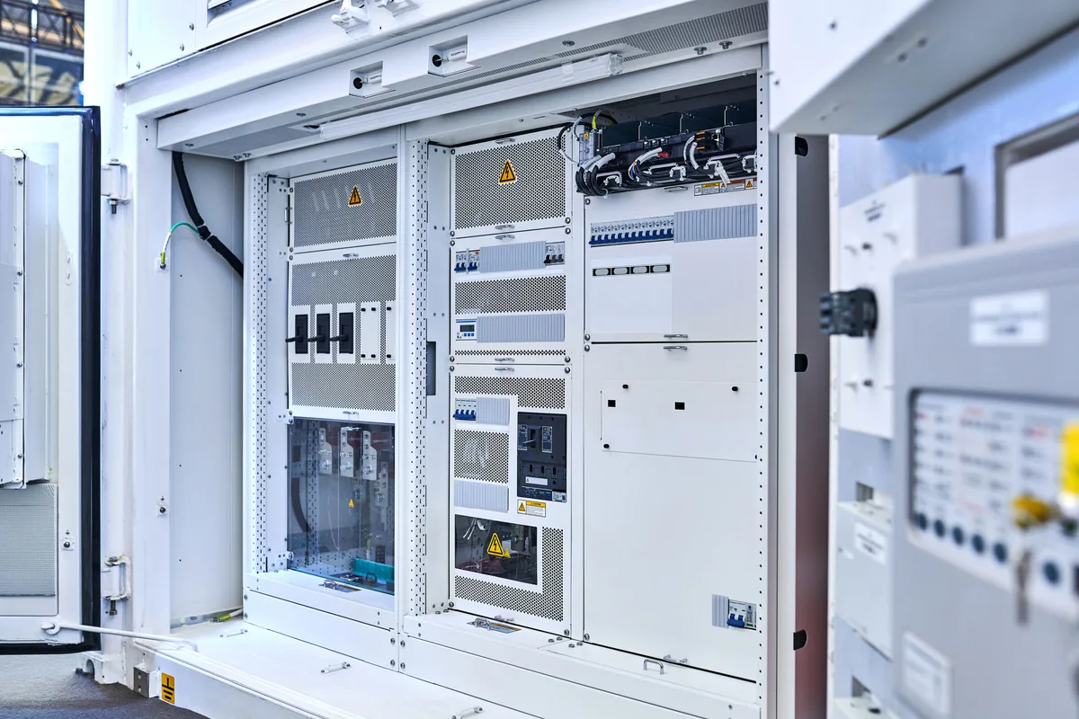 SSLBATT 261 kWh liquid-cooled container energy storage system