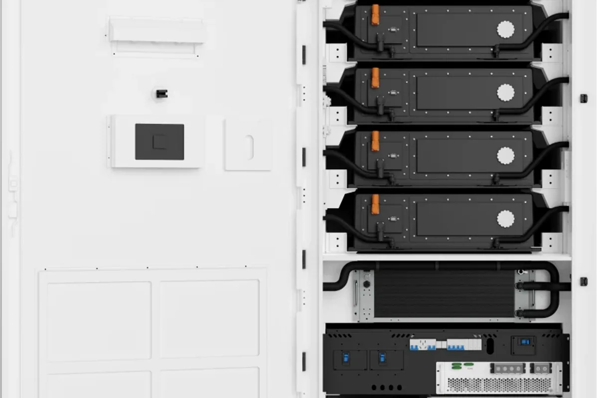 SSLBATT liquid-cooled storage system production and QA visual